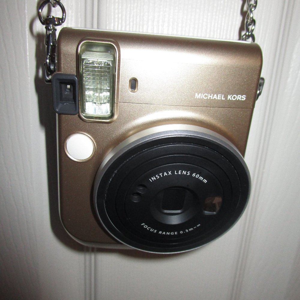 Instant Camera